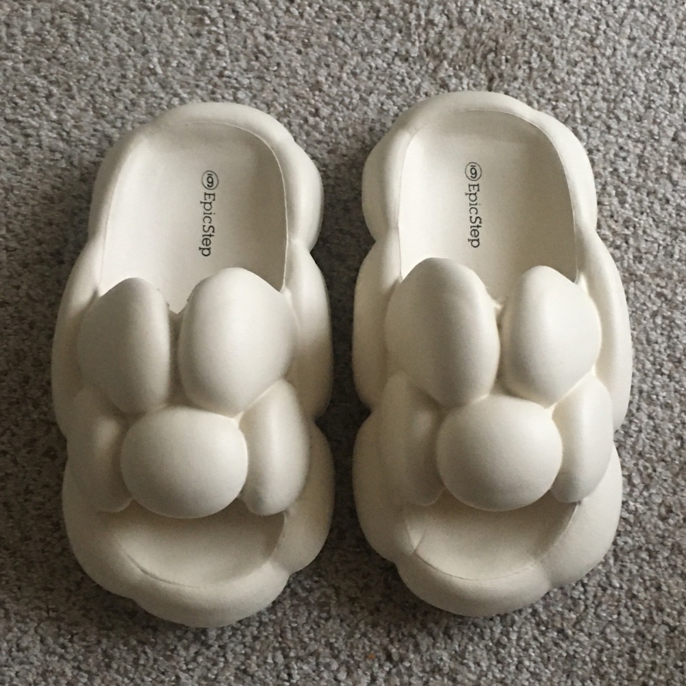 EpicStep Boys Core Baaron Cloud Cream Slides Size 6
